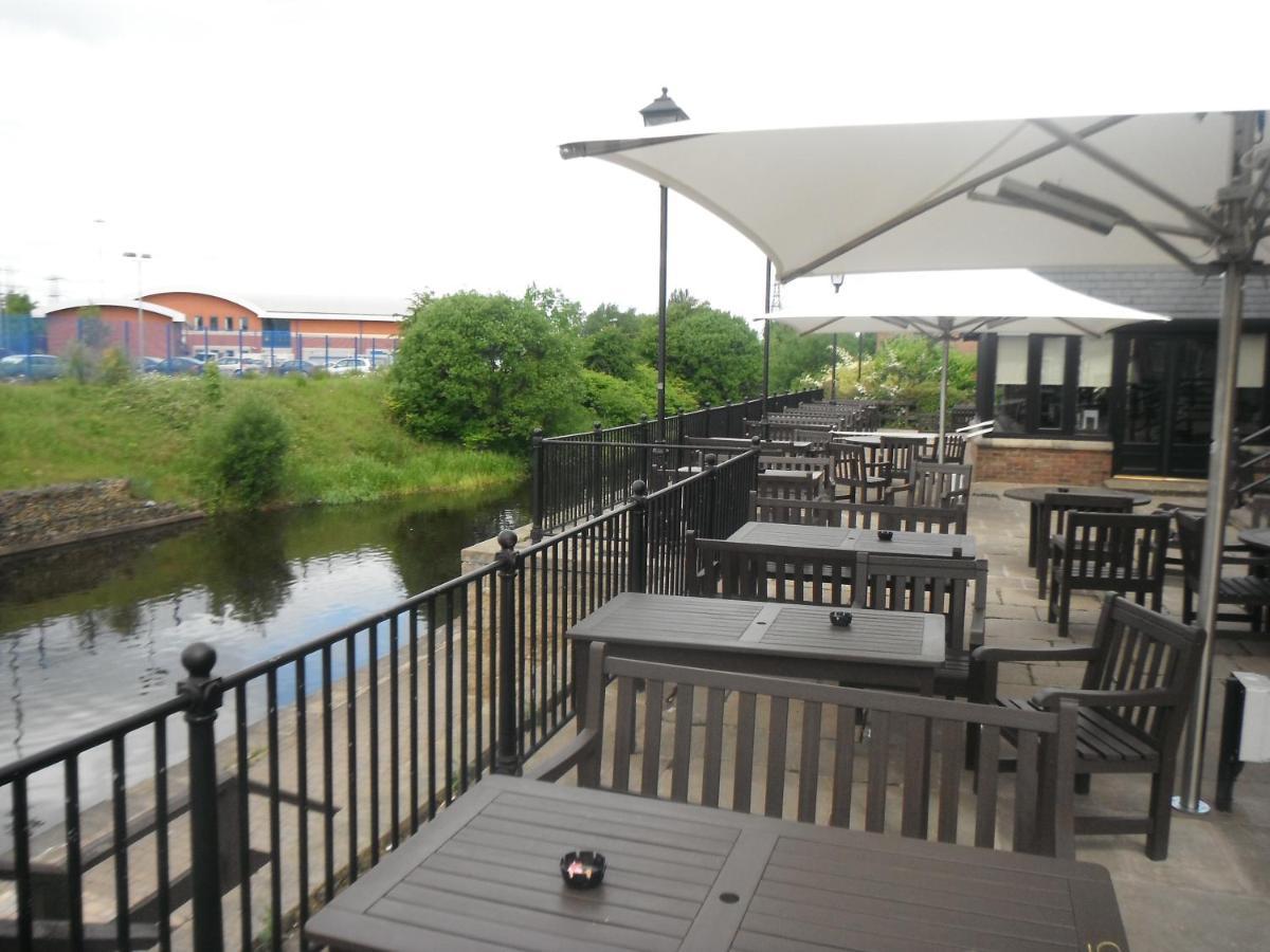 Boat & Horses Inn Oldham Exteriér fotografie