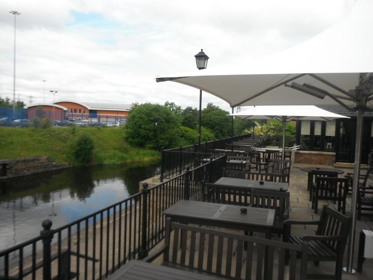 Boat & Horses Inn Oldham Exteriér fotografie